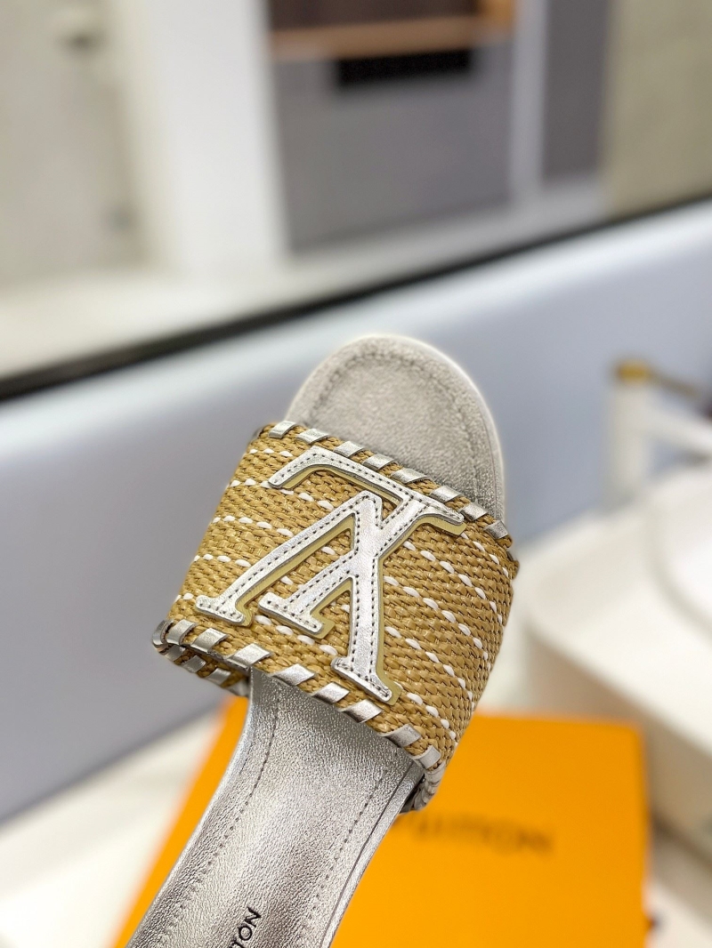 Louis Vuitton Slippers